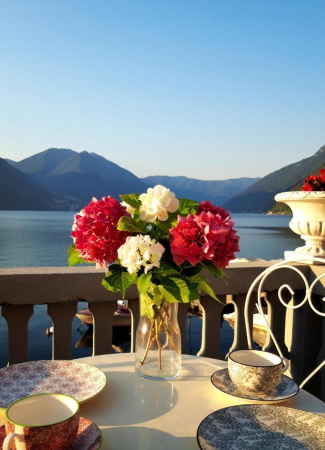 Ortensie & Oleandri Al Lago - By Myhomeincomo Ардженьо Екстериор снимка