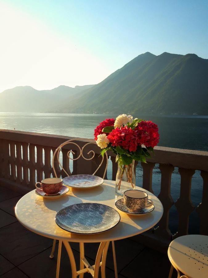 Ortensie & Oleandri Al Lago - By Myhomeincomo Ардженьо Екстериор снимка